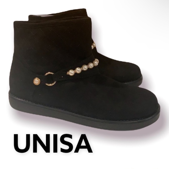 New in box Unisa designer black boots with pearl accents sz 8.5 - Picture 1 of 12